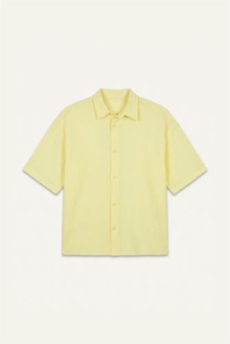 Men Yellow Boxy Fit Muslin Short Sleeve Shirt