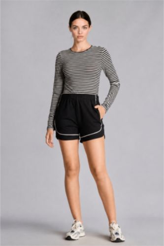 Women Black Standard Fit