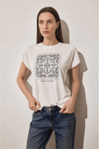Women Ecru Regular Fit Short Sleeve T-Shirt