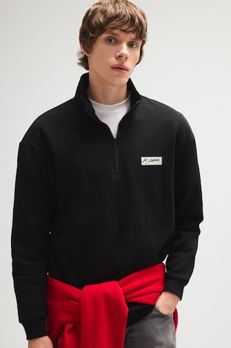 Men Black Boxy Fit Sweatshirt