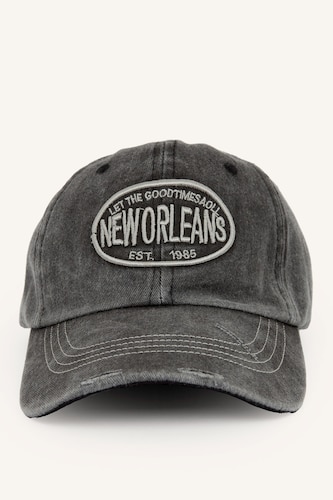 Man Cotton Emblem Detail Cap