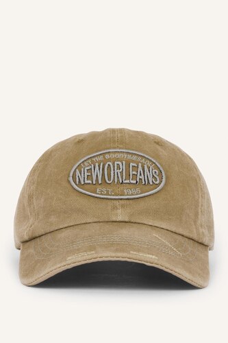 Man Cotton Emblem Detail Cap