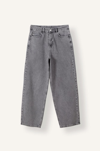 Super Baggy Fit High-Waisted Wide Leg Jeans