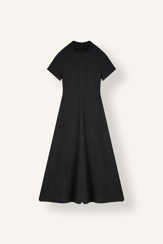 Robe midi trapèze à manches courtes et col bateau