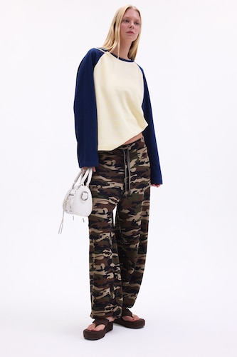 Loose Fit Trousers