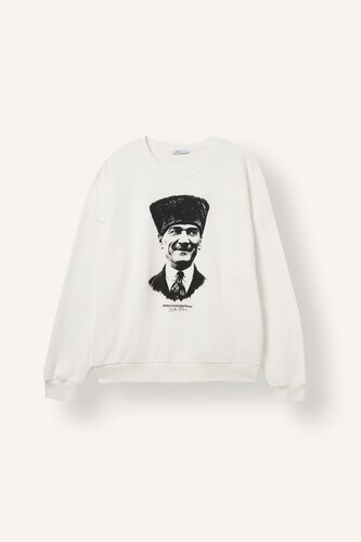 Oversize Bisiklet Yaka Atatürk Kumaş Sweatshirt