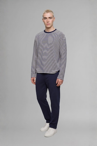 Men NAVY Boxy Fit Long Sleeve T-Shirt
