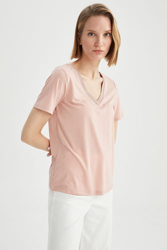 Трикотажна футболка з коротким рукавом рожевого кольору
