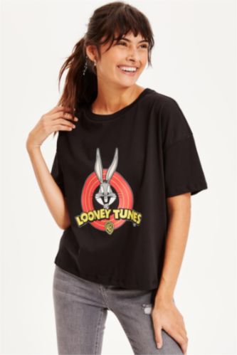 pull and bear bugs bunny t shirt