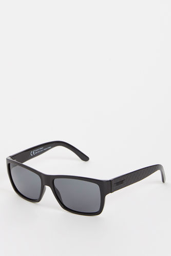 Thick Framed Rectangular Sunglasses
