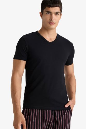 Slim Fit Dar Kesim V Yaka Üst
