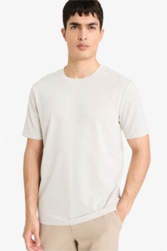 Облегающая футболка Slim Fit с круглым вырезом и коротким рукавом