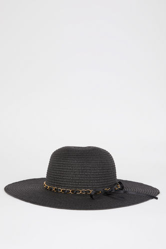Kadın Zincir Detaylı Hasır Şapka