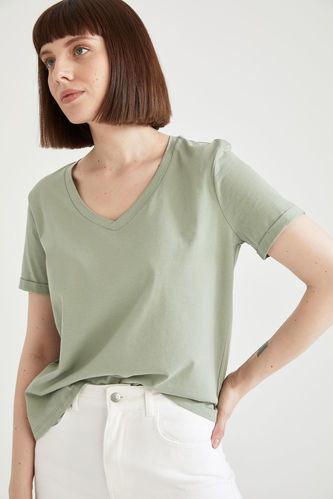 Regular Hem Short-Sleeved V-Neck Plain T-Shirt