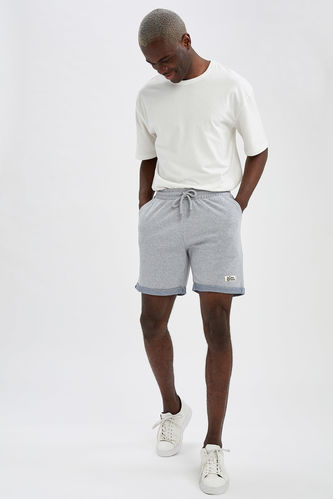Basic Slim Fit Shorts