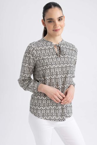 Блузка с круглым вырезом с длинным рукавом