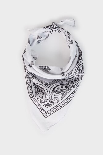Woman Printed Bandana