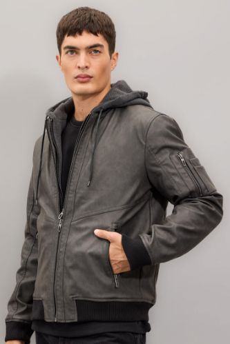 Slim Fit Kapüşonlu Bomber Suni Deri Mont