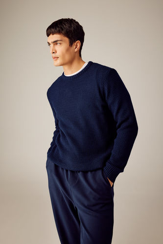 Slim Fit Crew Neck Knitted Sweater