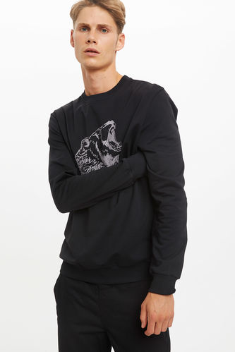 Crew Neck Bear Print Sweatshirt
