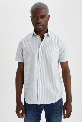 Рубашка с коротким рукавом стандартного кроя с коротким рукавом для мужчин