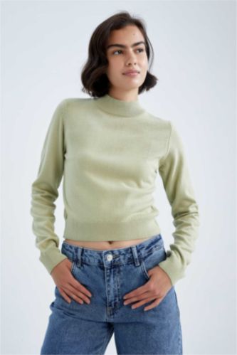 WOMAN Light Green Slim Fit Half Turtleneck Pullover