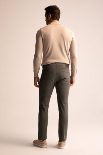 Slim-fit certified stretch gabardine trousers | Incotex | Slowear