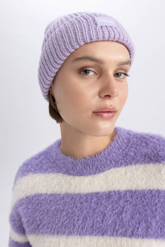 Bonnet en tricot jacquard avec étiquettes tissées