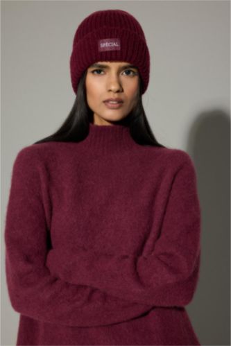 Woman Winter Beanie