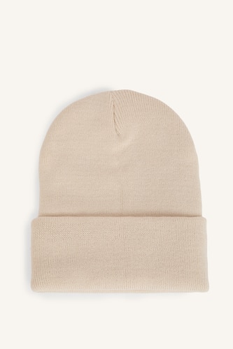 Woman Winter Beanie