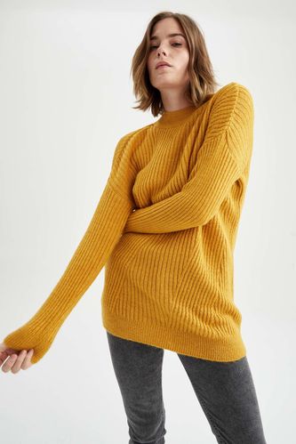 Long Sleeve Rib Knit Turtleneck Sweater