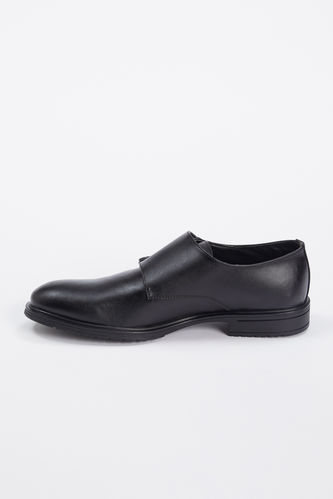 Классическая обувь на шнуровке на плоской подошве из искусственной кожи для мужчин