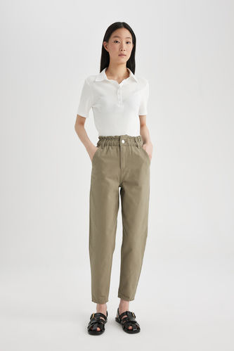 Paperbag Fit With Pockets Gabardine Trousers