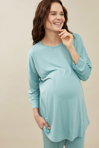 Relax Fit Long Sleeve Maternity T-Shirt