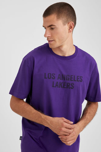 NBA Los Angeles Lakers Lisanslı Oversize Fit Bisiklet Yaka Sırt Baskılı Kısa Kollu Tişört