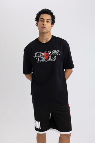 Ліцензійна бавовняна футболка оверсайз-фіт з круглим вирізом «NBA»