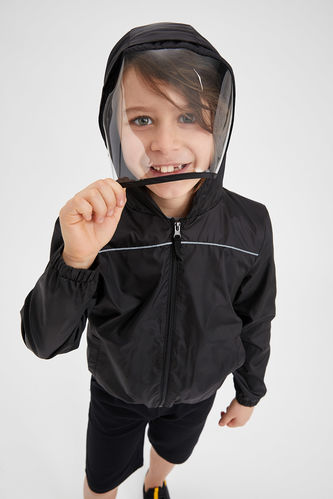 Erkek Çocuk Çıkarılabilir Siperlikli Kapüşonlu İnce Yağmurluk