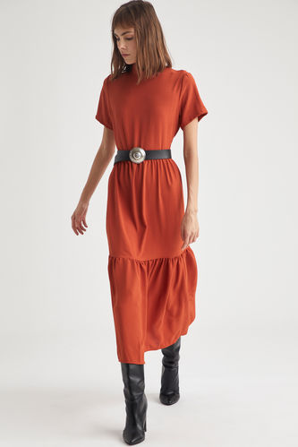 Volan Detaylı Kısa Kollu Oversize Fit Maxi Elbise