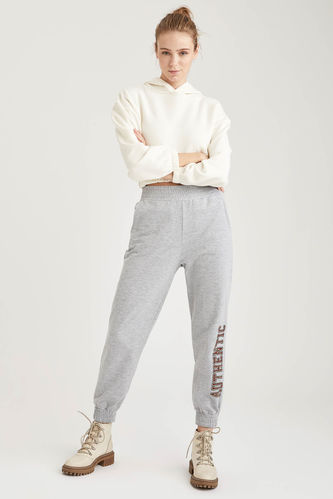 Relax Fit Shirred Sweatpants
