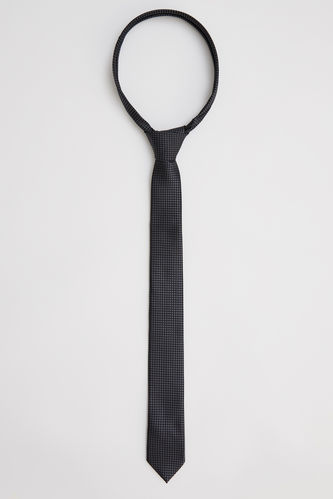 ربطة عنق منقوشة
