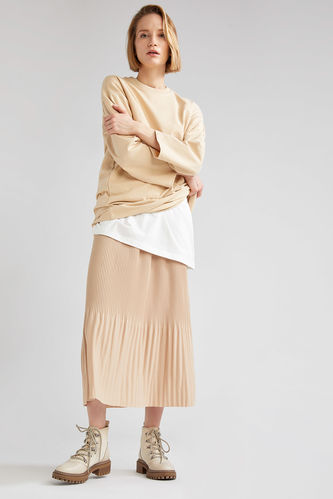 Modest- Regular Fit Knitted Long Skirt