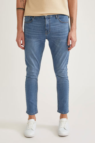 Normal Rise Jeans