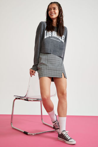 Plaid Slit Detailed Mini Skirt