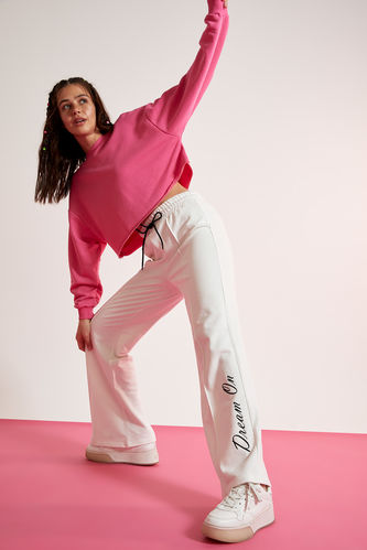 Elastic Band Regular Fit Knitted Trousers