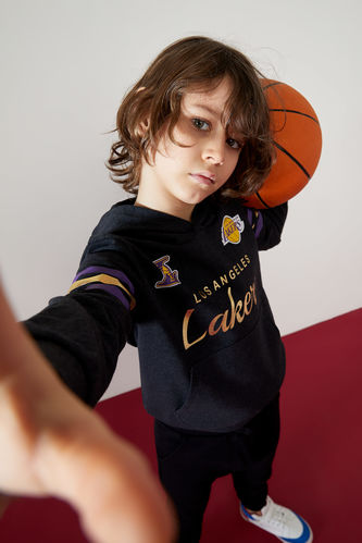 Erkek Çocuk Defacto Fit NBA Los Angeles Lakers Lisanslı Regular Fit Kapüşonlu Kanguru Cepli İnce Kumaş Sweatshirt