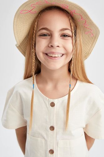 قبعة فيدورا بناتي