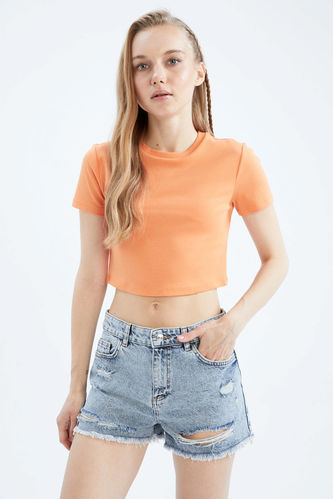 Coool Fitted Basic Short Sleeve Crop T-Shirt
