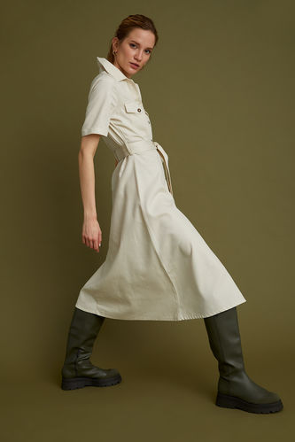 Regular Waist Short-Sleeved Woven Dress