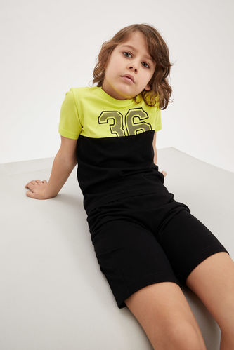 Boy Slim Fit Crew Neck Sports Outfit