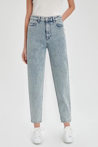 Slouchy Washed Straight Jeans